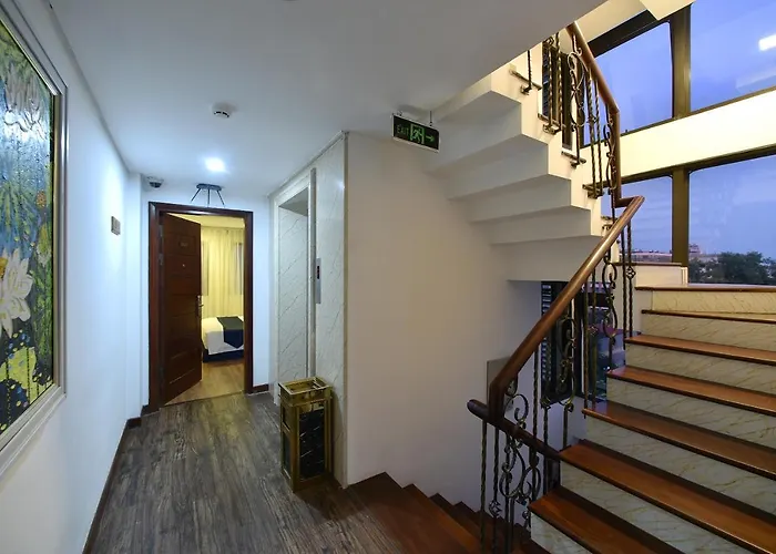 Khách Sạn Eternity Hà Nội